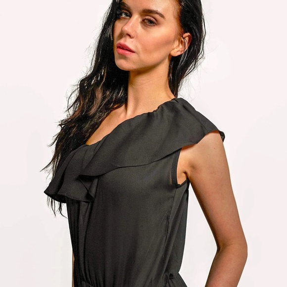 BLACK OFF-SHOULDER JUMPSUIT - Picture 2 of 4